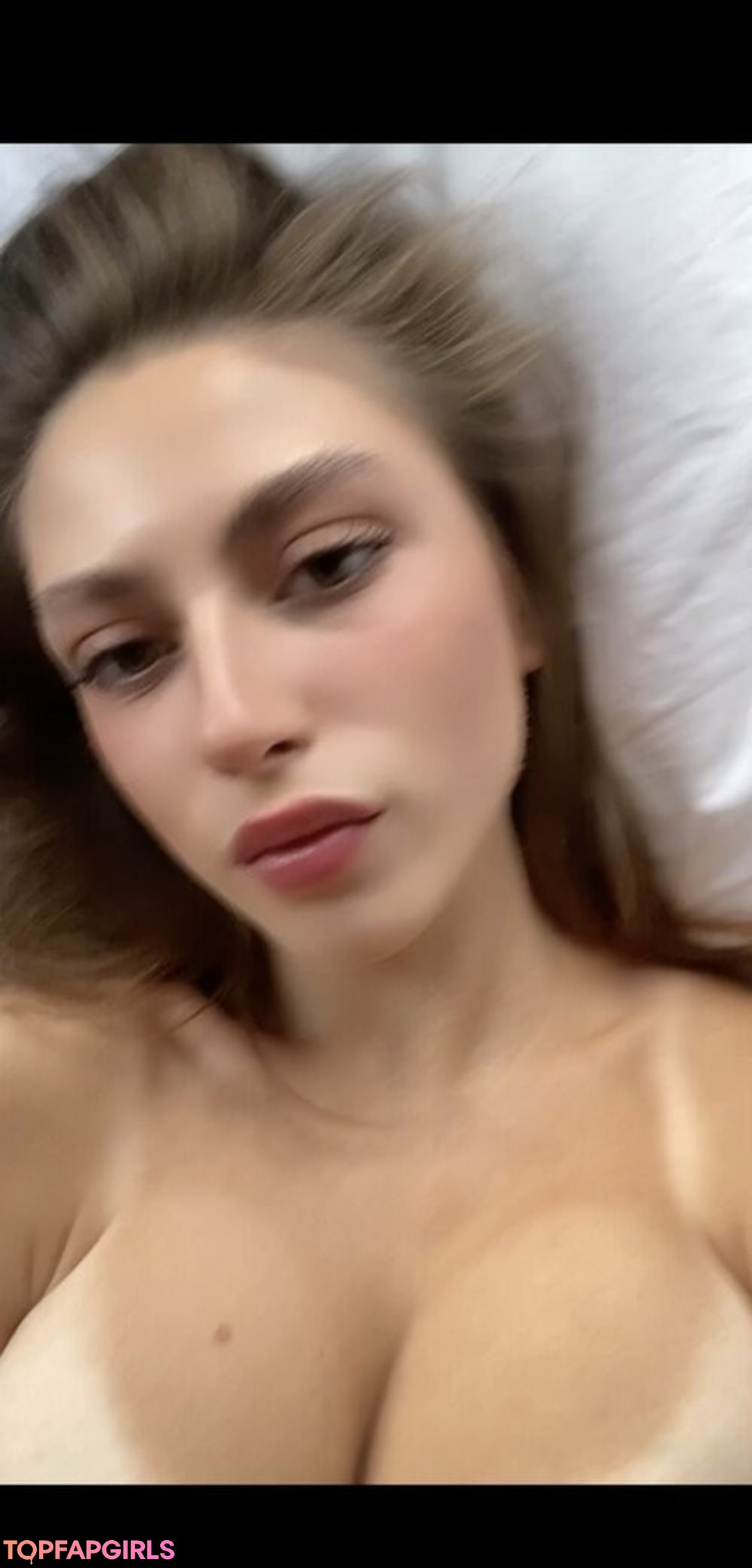 Anna Dubowick ポルノモデル 画像