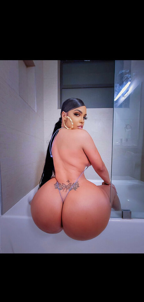 BBCエボニーOnlyFans ホットヌード 写真