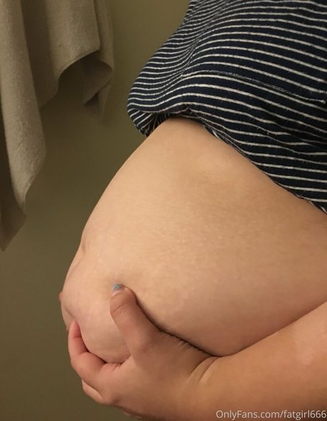 fatgirl666 ポルノスター 独占 写真