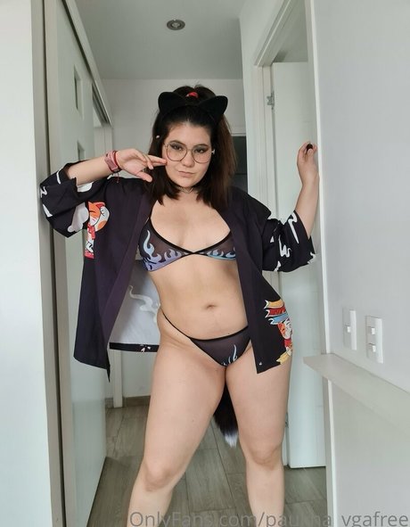 paulina vgafree トップモデル 画像