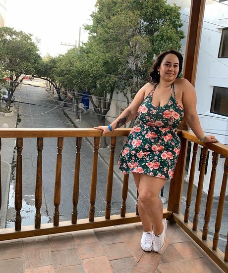 エモオンリーファン xxx 写真