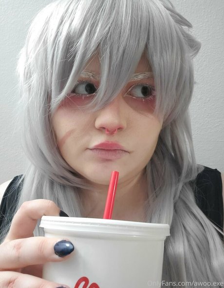 awoo exe ポルノスター ヌード 写真