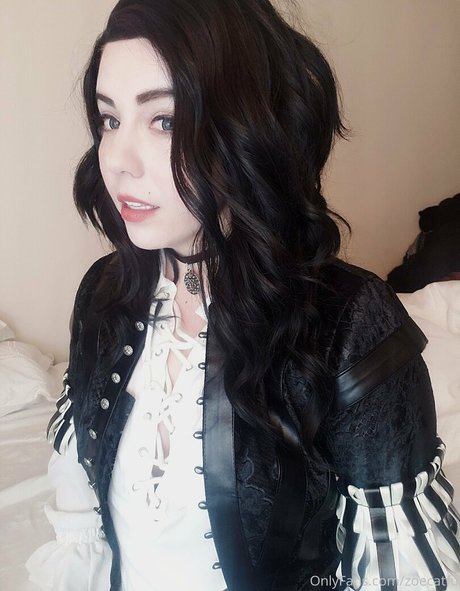 スリムな熟女OnlyFans アートヌード ギャラリー