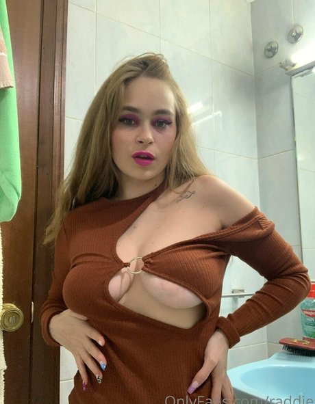 raddie 無料スター 写真