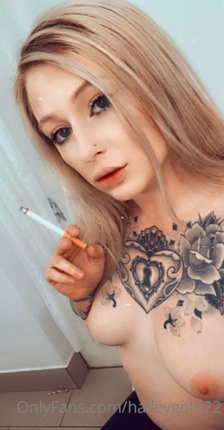 haileygold22 かわいいモデル 写真
