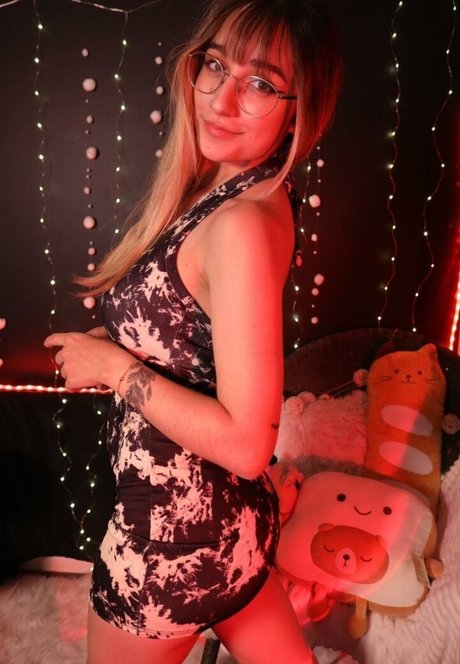 Maya ASMR アート女優 画像