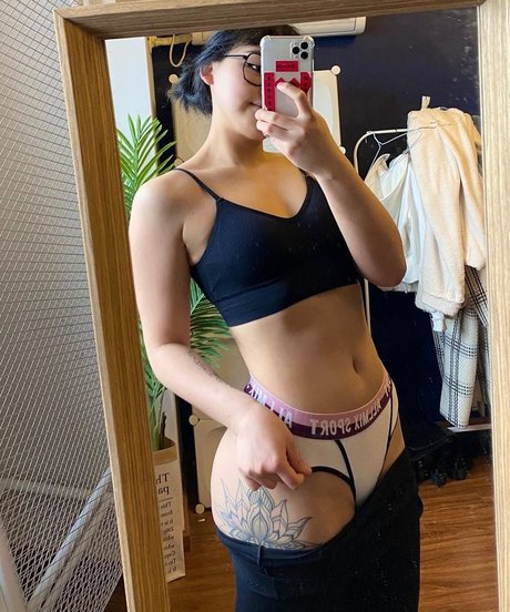 luankehui アダルトモデル 画像