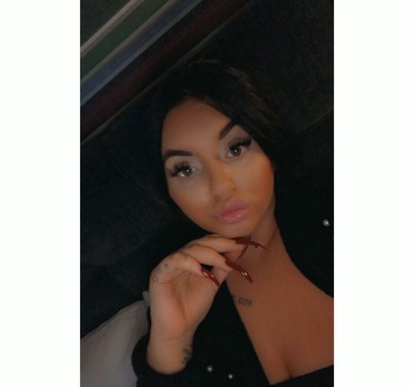 asmrスパイonlyfans エロチック 写真