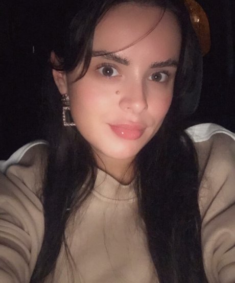 Kirsty Brittain かわいいポルノスター ギャラリー