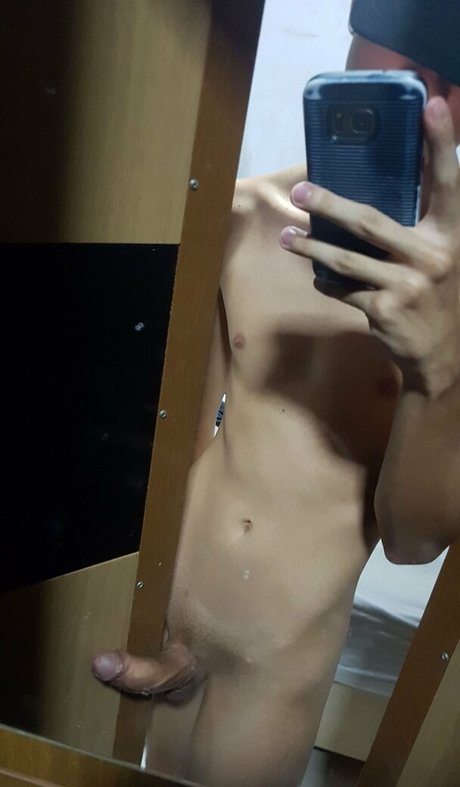 bcthaales アート女優 写真