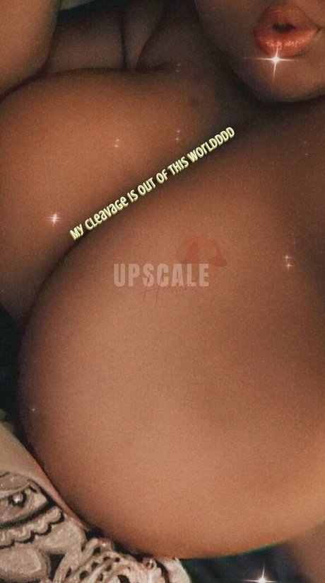 upscalehoodrat2 セクシーなポルノスター 写真
