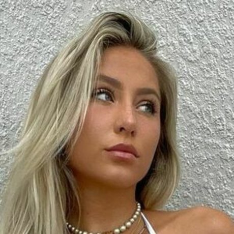 Alix Ashley HD女優 写真