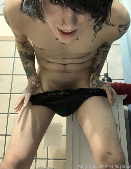 xxchrissdecemberxx アダルトモデル 写真