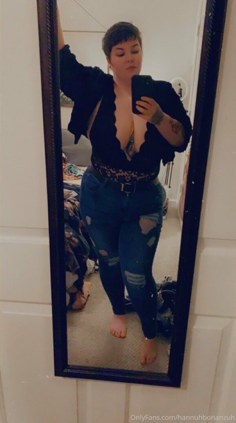 ゲイの若いOnlyFans 美しいxxx 画像