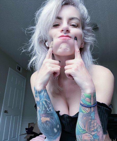 若い熟女OnlyFans ホット裸 ギャラリー