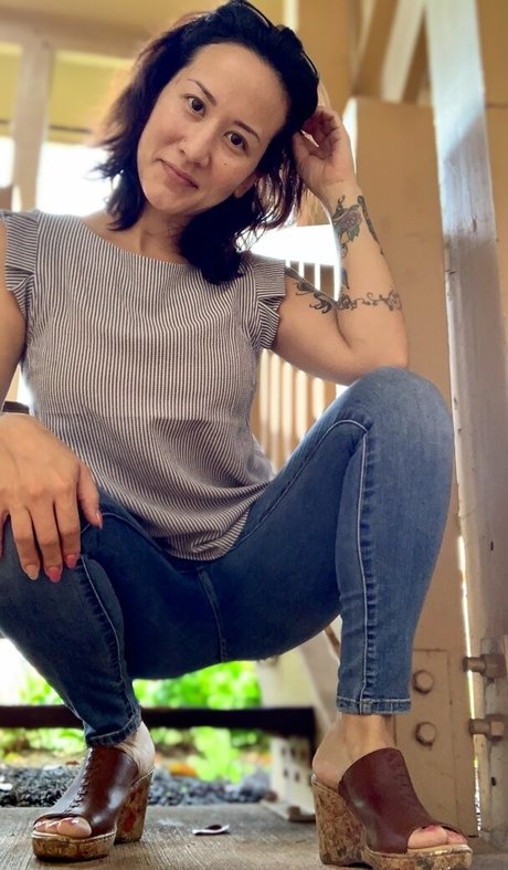 ブロンドオンリーファン ポルノ 画像