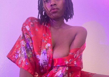 blackdelphine xxx女優 ギャラリー