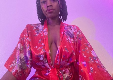 blackdelphine かわいいポルノスター ギャラリー