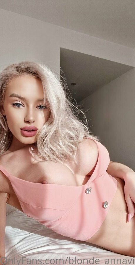 ゴスアジアンOnlyFans アートxxx 写真