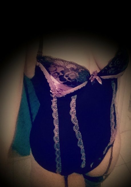 beersoakedangel02 裸のスター ギャラリー