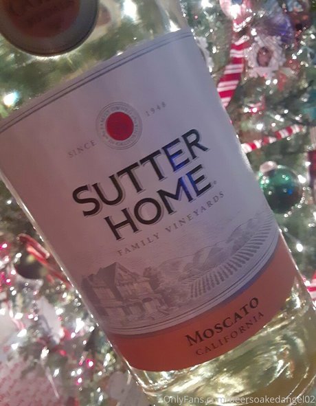 ブルネットの教師OnlyFans セクシーヌード 写真