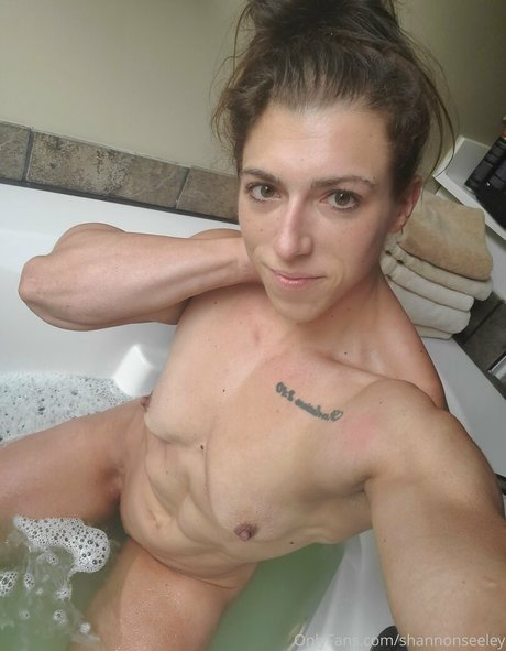 エボニートップオンリーファン ポルノ ギャラリー