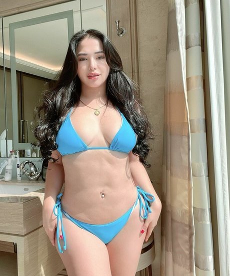 Mycah Sasaki 最高のスター 写真