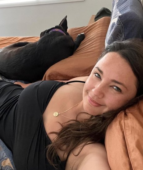 Rae Johnston 裸のポルノスター アーカイブ