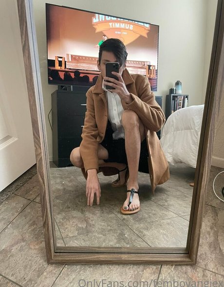 femboyangiesfeet アート女優 画像