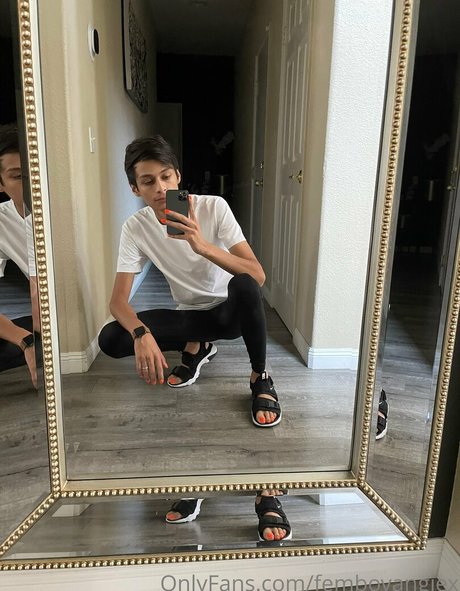 femboyangiesfeet 最高のモデル 写真