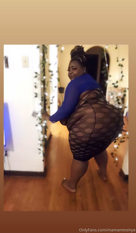 リップスオンリーファンズ アートヌード ギャラリー