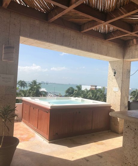 Victoria Boiadgieva xxxポルノスター 画像