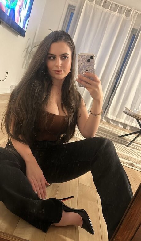 69フェラチオOnlyFans 可愛い 画像