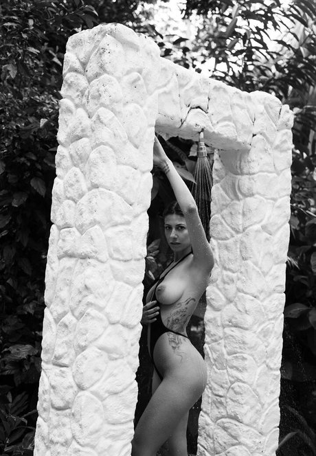 ohhmilky ホットモデル 画像