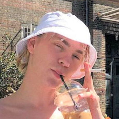 Marcus Pausbaek ポルノスター セックス 写真