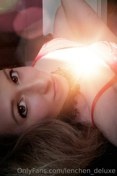 lenchen deluxe xxxスター アーカイブ