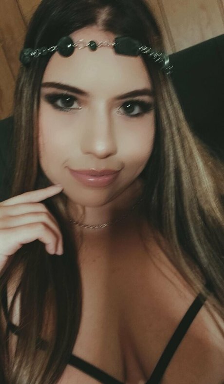 babyboowho69 アダルトモデル 写真