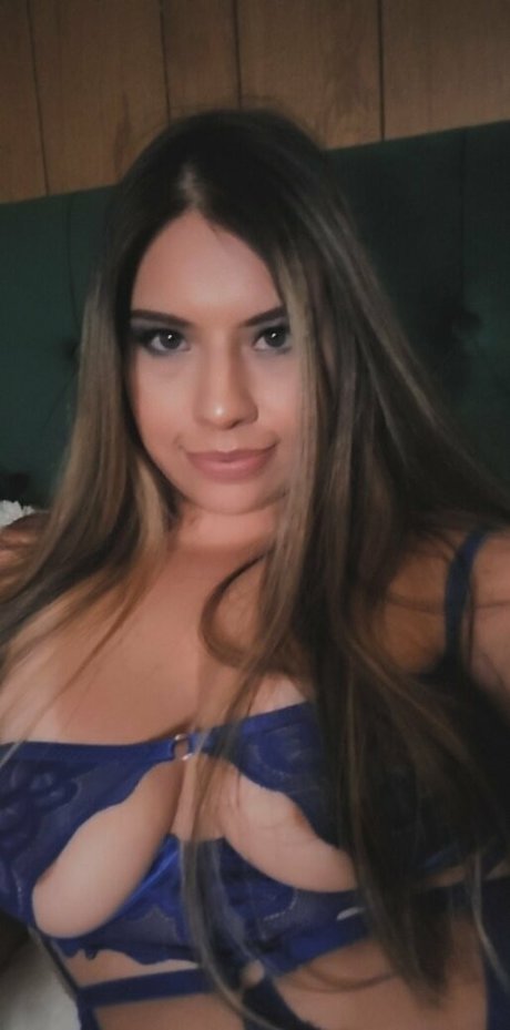 babyboowho69 top profile image