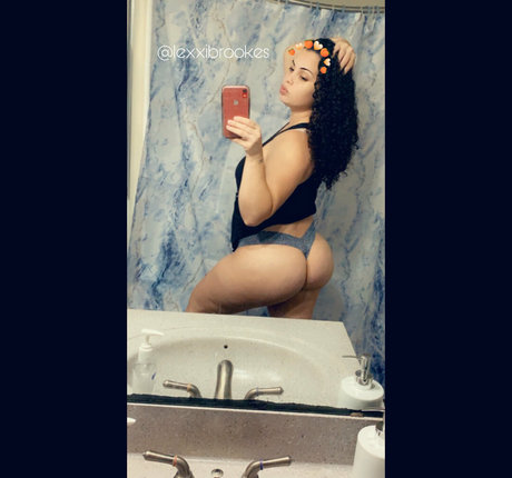 アマチュアペッギングOnlyFans 無料裸 画像