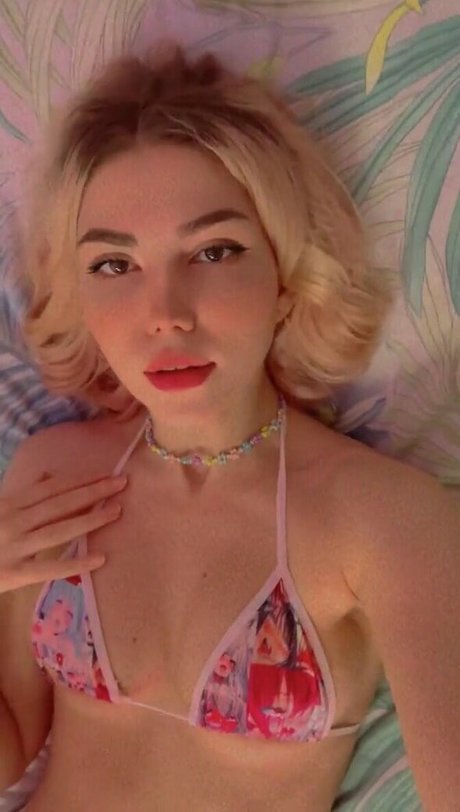 ボディビルダーカップルOnlyFans セクシー裸 画像