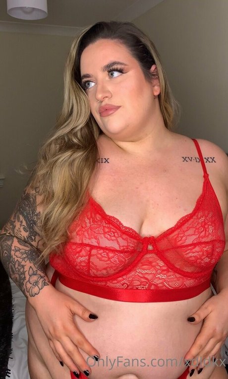 xdldkx ポルノモデル 写真