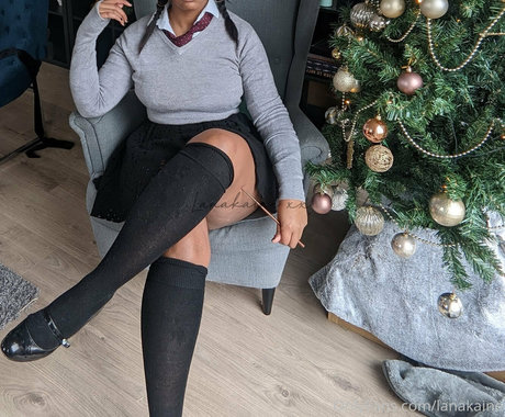 若いティーンのOnlyFans 無料裸 画像