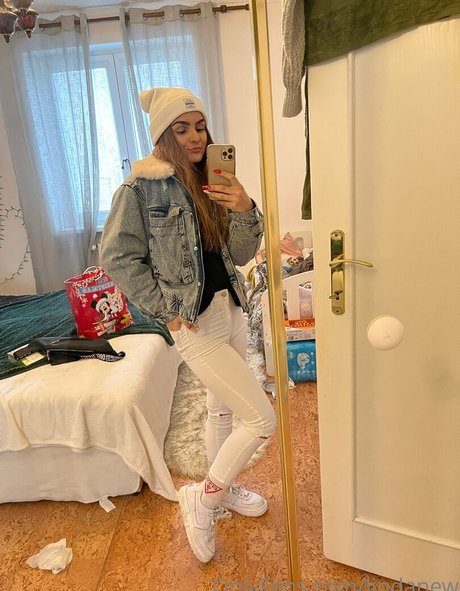 ライブストリーミングOnlyFans ホット裸 写真