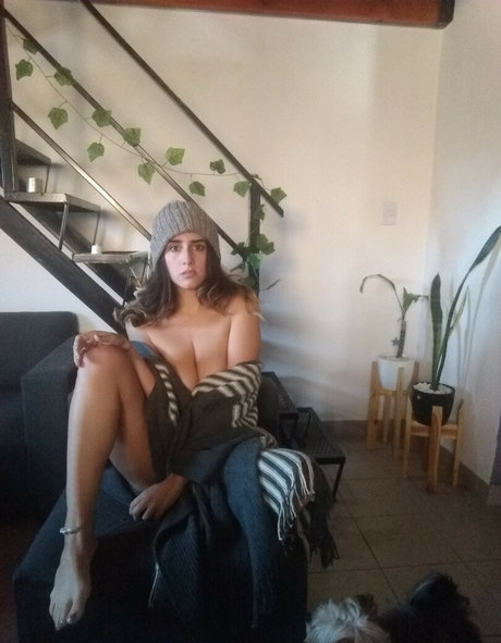 ayahotterthanhell モデル 写真