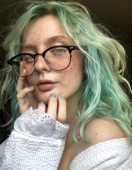 cherrylolli sfw トップモデル 写真