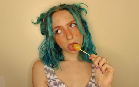 cherrylolli sfw profile image