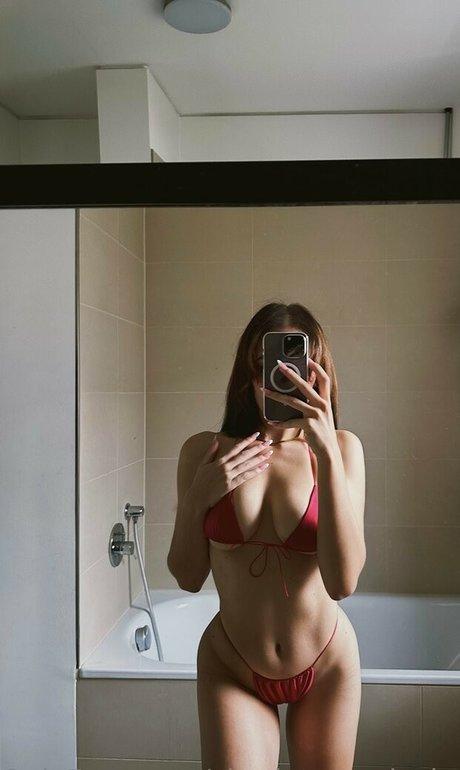 Charletta ASMR セクシーなポルノスター 写真