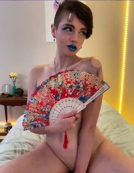 水中オンリーファン ポルノ ギャラリー