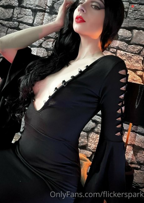 Flickerspark ヌード女優 ギャラリー