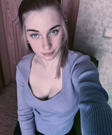 Girl Valerie ポルノスター 画像